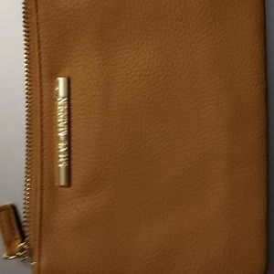 Steve Madden wristlet